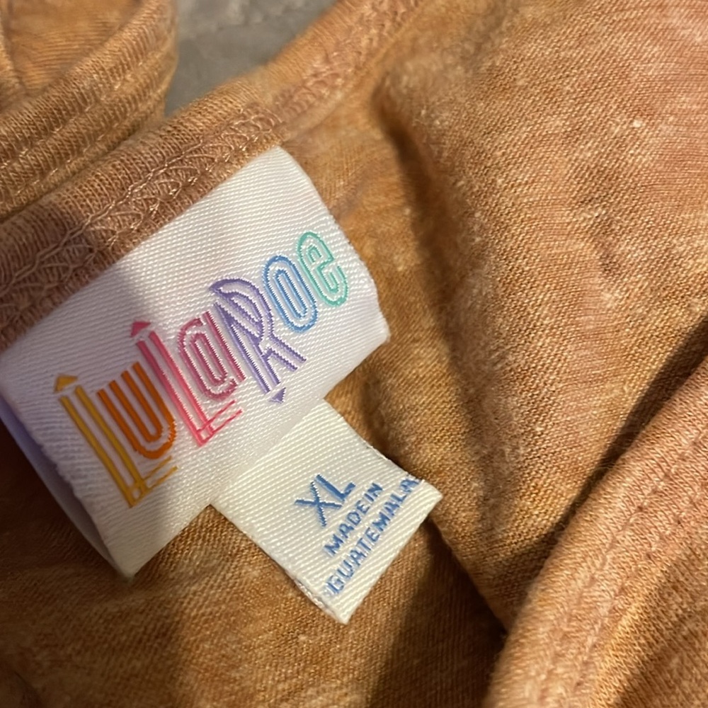 Lularoe Irma - Picture 4 of 4